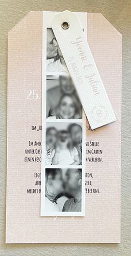 Individuelle Hochzeitskarte mit Öse und Fotostreifen
